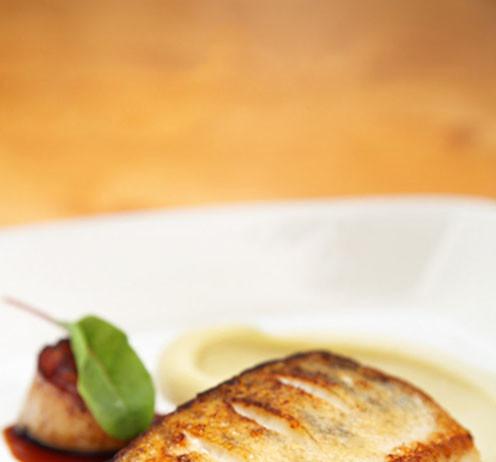 Ravintola Lasipalatsin pöydät pullistelevat kalaherkkuja: Kalaviikot 12.10.2013 asti