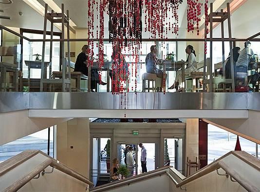 Vapianossa lounas on rentoa yhdessäoloa