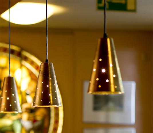 Elitessä liekitetään helmikuun loppuun asti