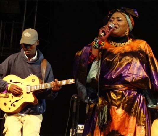 Khaïra Arby Suomeen – Etnosoi! 30.10.-12.11.2015