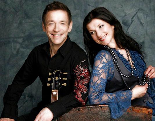 Kaija Kärkinen & Ile Kallio – Lainatut laulut keskiviikkona 6.8.2014