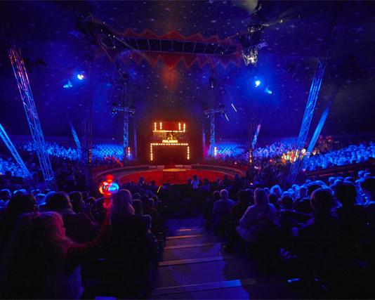 Sirkus saapui kaupunkiin: Sirkus Finlandia Helsingissä 2.11.2014 asti