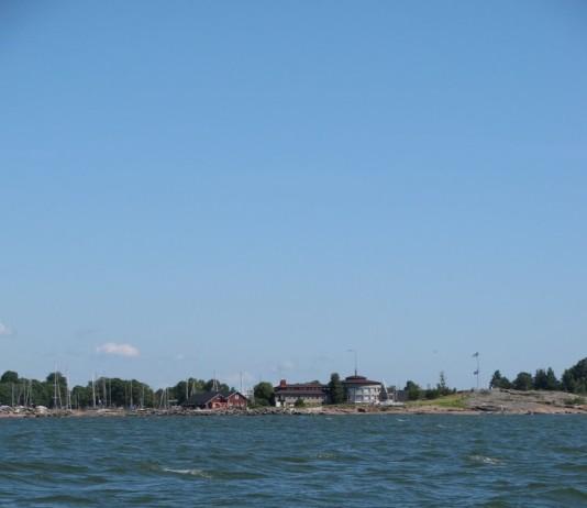 Kesäravintolat Helsinki: Lounaalle tai sunnuntaibrunssilla Saaristo-ravintolaan