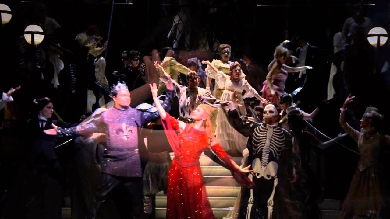 Oopperan kummitus täytti Kansallisoopperan