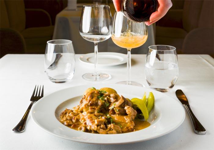 Ikoninen perinneherkku Elitessä – Slow foodia parhaimmillaan