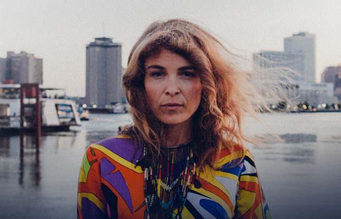 Ah quelle belle soirée! Irina Björklund Aleksanterin teatterissa 9.-10.12.2015