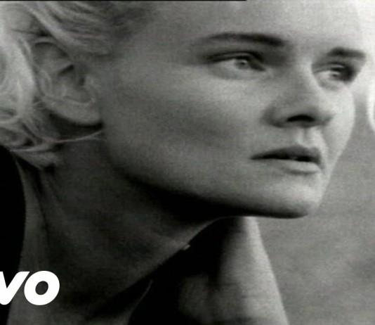 KE 4.5. | Eva Dahlgren ainutlaatuisessa klubi-illassa The Circuksessa