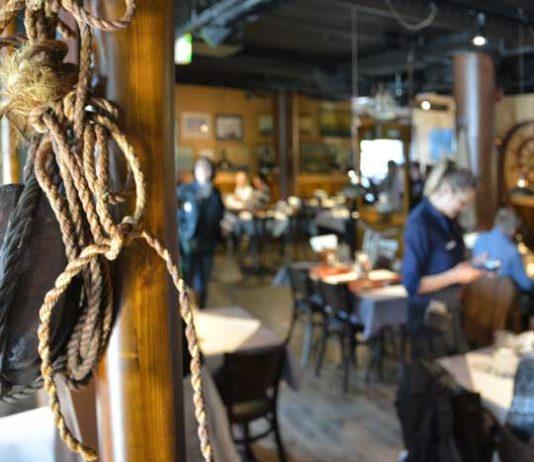 Ravintola Salven silakat löysivät tutun miljöön satama-altaan vastarannalta