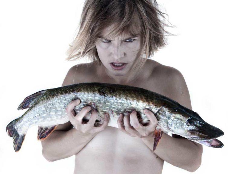 LA 13.5. | Arktinen hysteria – Syvältä kouraiseva draama Suomesta