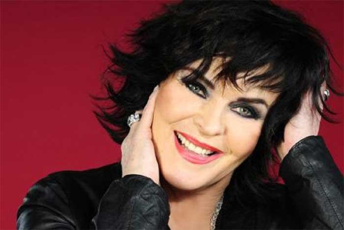 TO 10.8. | Koko kesä Kalliossa: Paula Koivuniemi, saksofonisti Jukka Perko