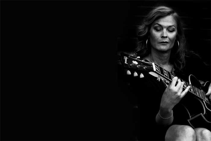 PE 25.8. | Juttutuvan Ghettobilly-klubilla Tina Bednoff & the Cocktailers