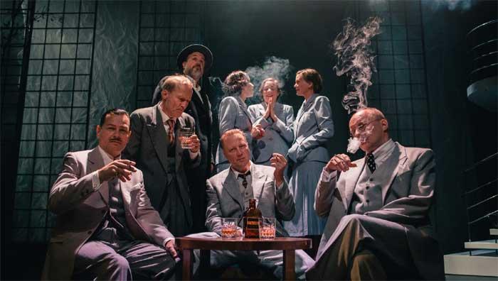 Kjell Westön Kangastus 38 sai kantaesityksensä – Pysäyttävän ajankohtainen näyttämöteos kohtaloista 1930-luvun Helsingissä