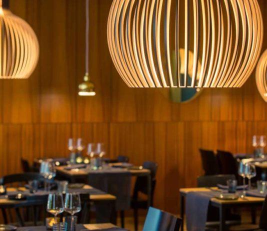 Designravintola Eevert – uutuusravintola yhdistelee Michelin-tähtinostetta, kotimaista designia, tislaamotuotteita ja luonnonantimia