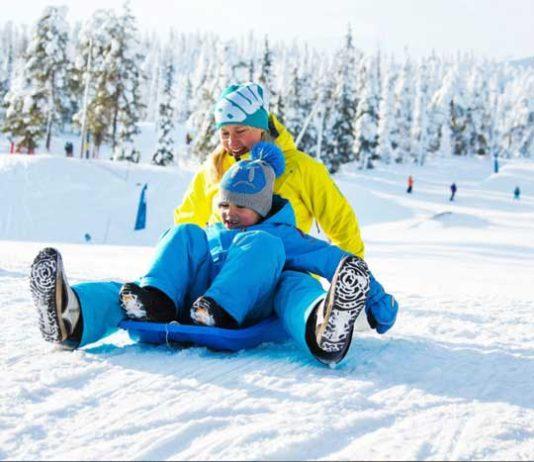 Kotimainen vuokramökki kasvattaa suosiotaan hiihtolomakohteena