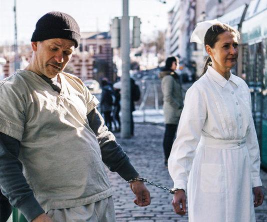 PE-LA 31.8.-1.9. | Yksi lensi yli käenpesän Suomenlinnan kesäteatterissa