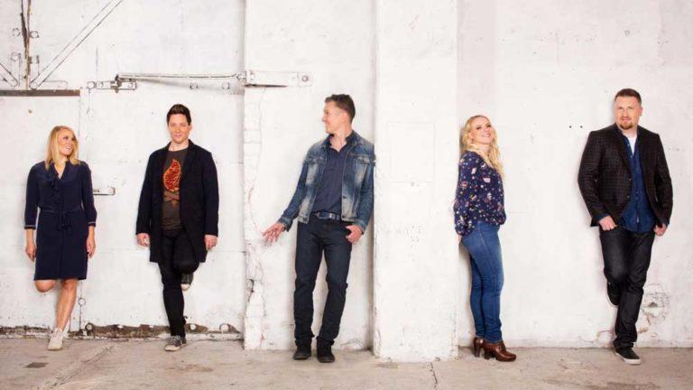 Presidentin pikkujoulukausi herkullisen vauhdikas: Metsäketo, Club for Five, Jarkko Valtee…