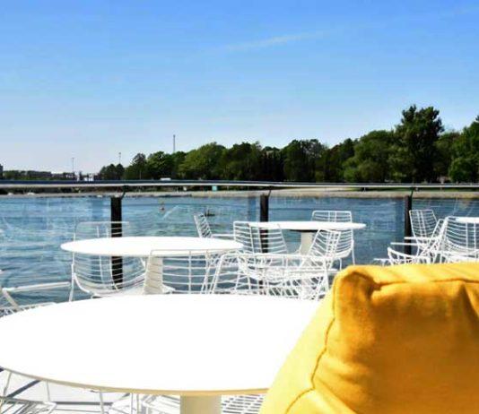 Meripaviljongin uusi kelluva terassi on merellinen nautiskelukeidas