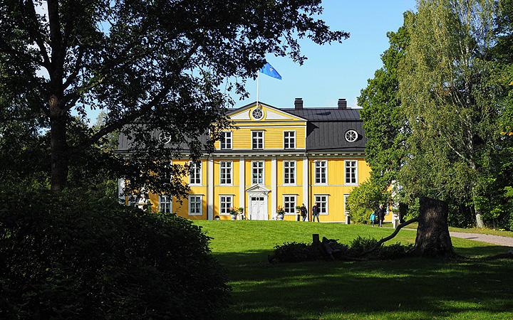 Mustion Linnankrouvi tarjoaa moniaistillisen elämyksen