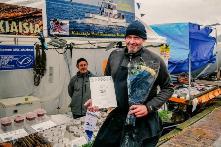 Silakkaraati palkitsi vuoden parhaat silakkatuotteet Stadin Silakkamarkkinoilla