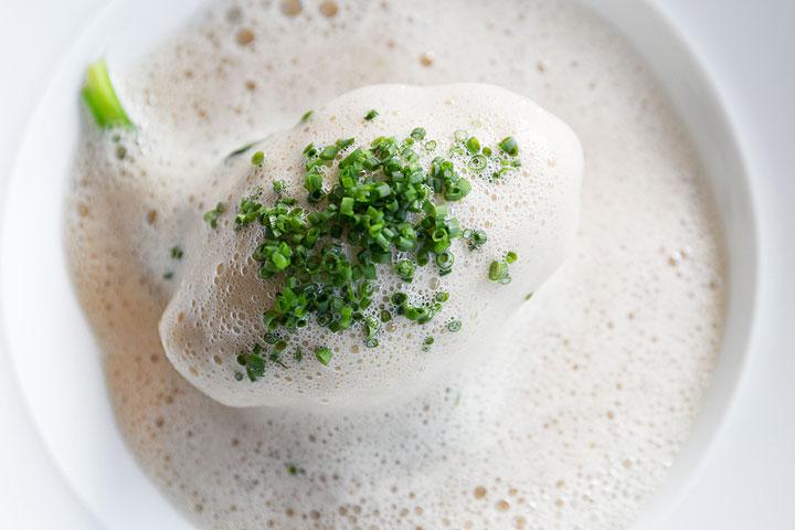 Alexanderplatsista kilpiravintola – korkean tason ravintolassa Haukikvenelleistä tuli klassikkoannos