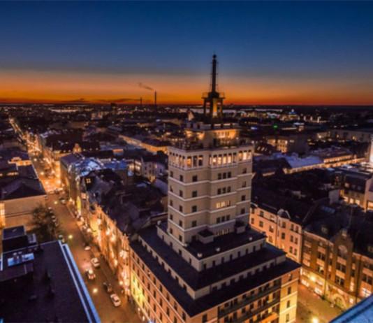 Kaksi huippuhotellia avautuu keväällä Helsingissä – Ikoninen Torni tekee paluun entistä loistokkaampana Solo Sokos Hotel Torni