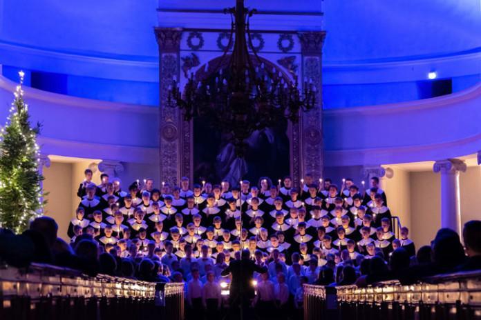 [TO 19.12.] Cantores Minores -kuoron vuosi huipentuu perinteisiin joulukonsertteihin