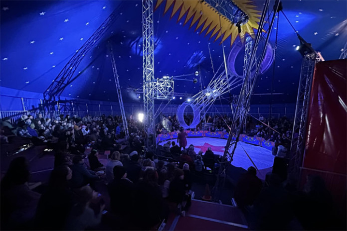 Sirkus Tähti Helsingin Suvilahdessa