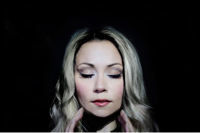 Enna Erikssonin Gloria -joulukonsertti espoossa ja Helsingissä