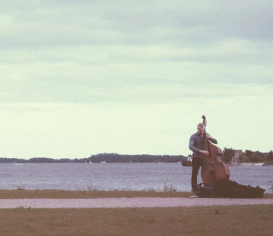 Clarion Living Room Jazz -klubin kevään esiintyjät 2026 Joonas Tuuri, jazz Helsinki. Kuva: Suvi Sistonen