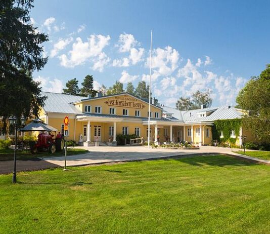 Lempäälän hienoimmat juhlapaikat: Vaihmalan Hovi