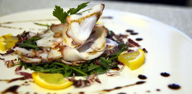 Ristorante La Perlassa kokataan italialaisittain tunteella ja taidolla