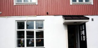 Vesa Leppälä kokkaa maailman ruokaa yhden miehen keittiössä Pispalassa