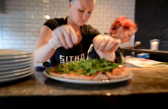 Näin valmistuu Sitkon pohja