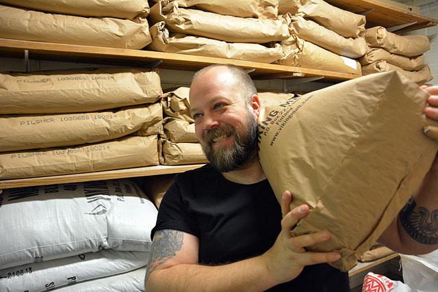 Pyynikin Käsityöläispanimolla panee kovempaa kuin koskaan – lakiuudistus saa ideat sinkoilemaan