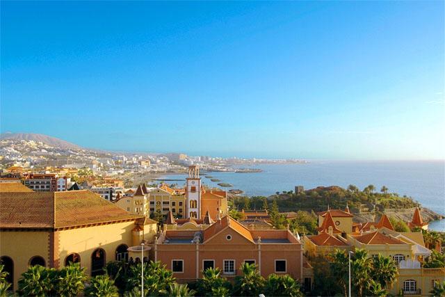 Teneriffalle Tampereelta: Espanjan lämpöön Finnmatkojen suorilla lennoilla