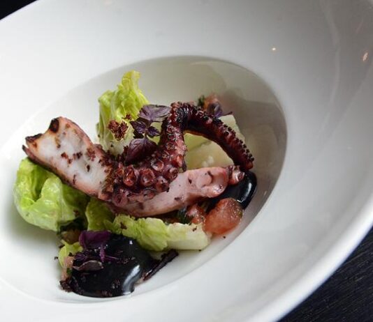 Huber raikasti listansa – merenelävät etsiytyivät kesäisiin annoksiin