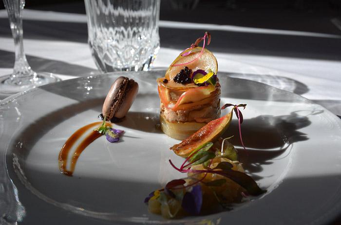 Näsilinnan von Nottbeck on rohkeasti hienostuneen ranskalainen