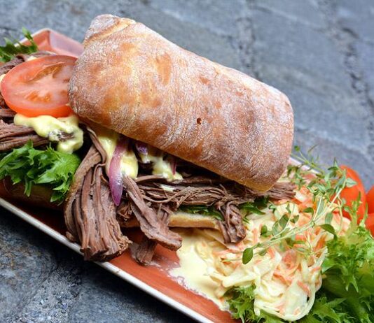 Plevnan kesämenu tuo kunnon purtavat terassille