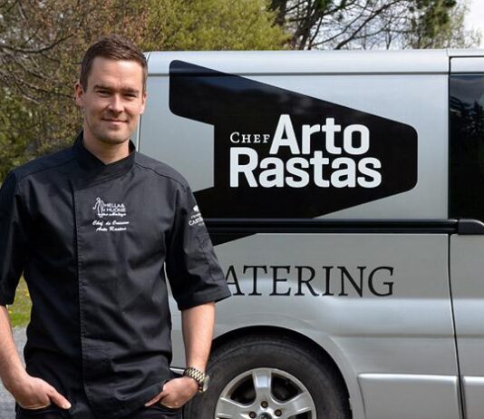 Arto Rastas laajensi catering- ja pitopalveluiden puolelle kymmenen vuotta sitten