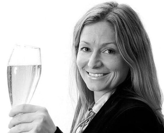 Essi Avellanin Viinikoulu – Joulunajan parhaat viinit 30.11.2015