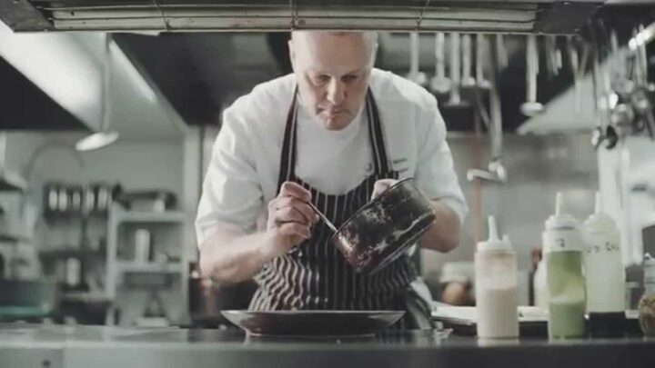 Poro ja luonto kuuluvat samalle lautaselle: Lapland Hotelsin Tero Mäntykangas esittäytyy