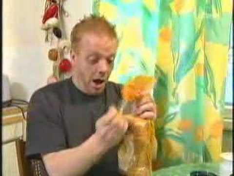 Pikkujouluaiheinen varoitusvideo