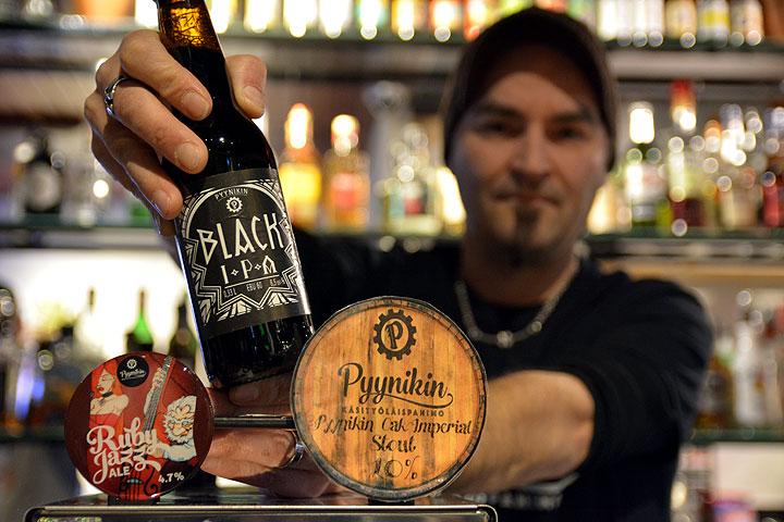 Taas yksi sulka hattuun tamperelaiselle olutosaamiselle – Pyynikin Käsityöläispanimon Black IPA Vuoden 2018 Olut
