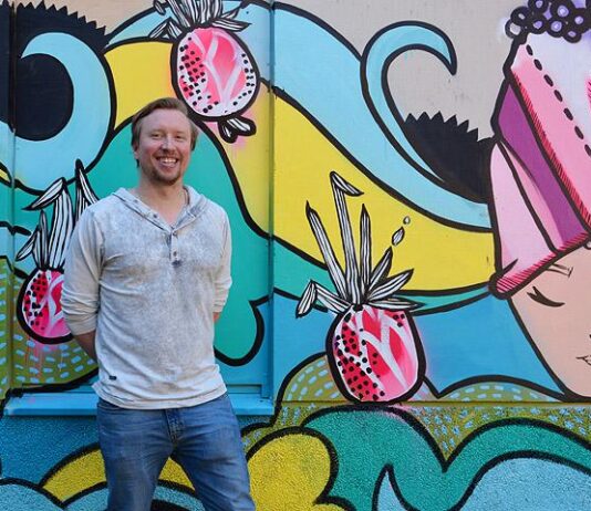 Tampereen asematunneliin tuttujen tekijöiden uusi ravintolakonsepti – Bonker Moodcourt on keittiö, baari ja yökerho