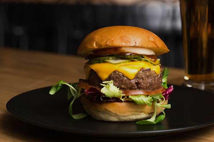 Fabricin hampurilainen palasi listalle