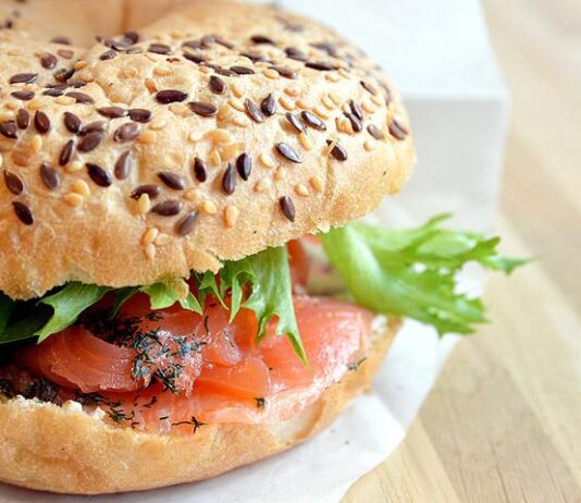 Beer & Bagels – Bookersista bageleita kaikilla mausteilla