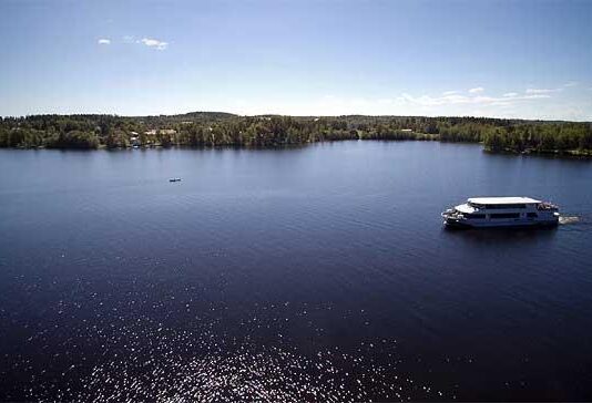 Murhamysteeri-illallisristeily Pyhäjärvellä: Seireeni