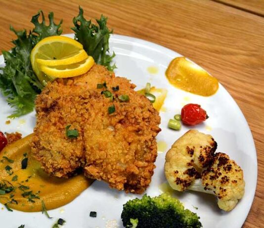 Los Pollosin lounas on perjantaisin rapsakaksi friteerattu Fry-day