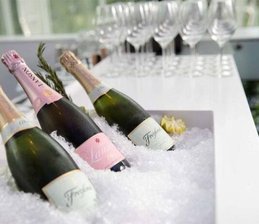 Vappu Tampere 2026 Tuhton vappubrunssi