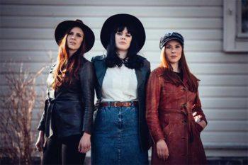 Summer Sessions: Iron Country Sisters